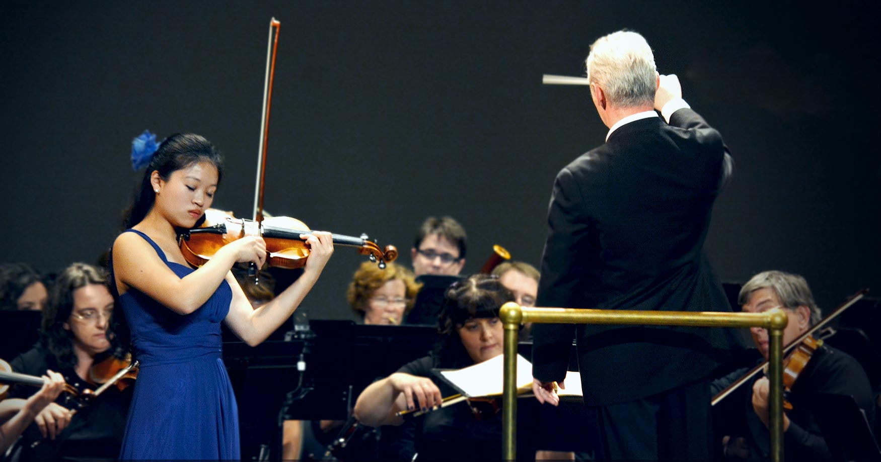 公演ギャラリー